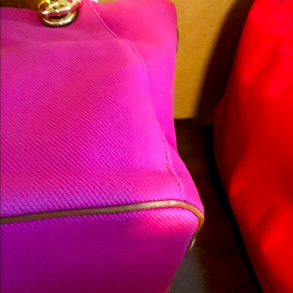 Michael Kors Tote Bag - Picture 2 of 3